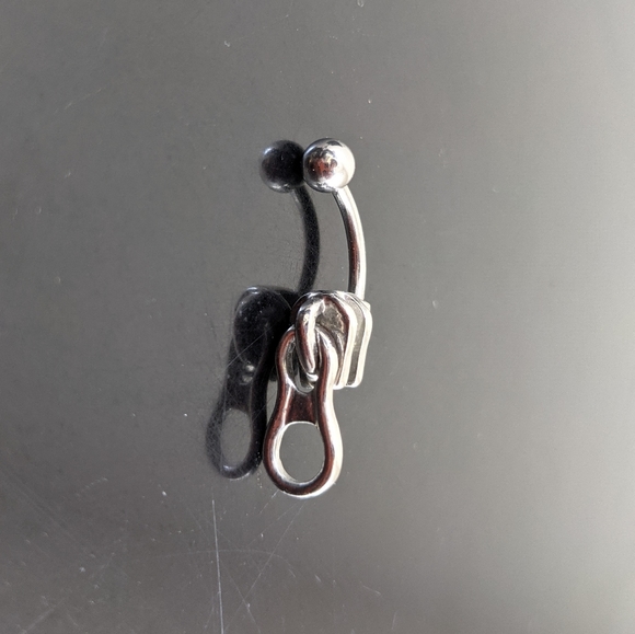 Bundle of 5 Navel Rings - Picture 6 of 6